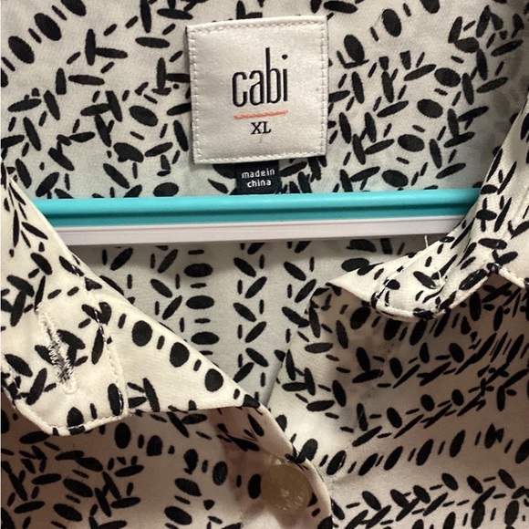 Cabi Printed Loose Button Down Blouse - Picture 6 of 7